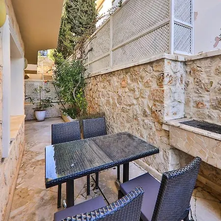 Kas'ta Merkezi Konumda, Ferah Apart Daire-awz201 Kalkan